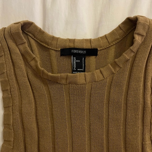 FOREVER 21 SWEATER VEST - Picture 2 of 2